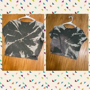 Wild Fable large crop top. Olive green tie dyed with bleach.